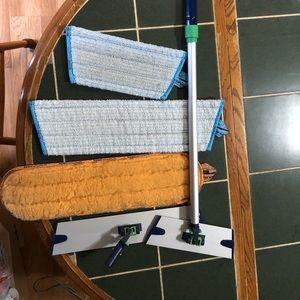 Norwex mopping, sweeping set